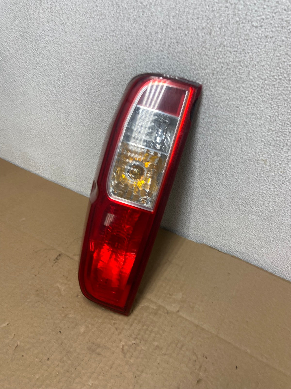 2005 to 2014 Nissan Frontier Right Passenger RH Side Tail light OEM AB6166 LK1