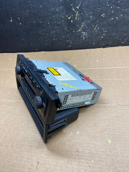 2003 to 2010 Porsche Cayenne Radio CD AM/FM Player OEM W0102 DG2