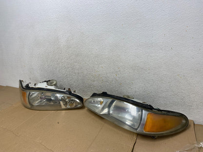 1998 to 2003 Ford Escort Left+Right Set Halogen Headlights AI1150 DW1