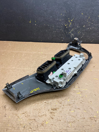2005 to 2010 Honda Odyssey  Radio Climate Control Dash Trim Bezel W1891 DG5