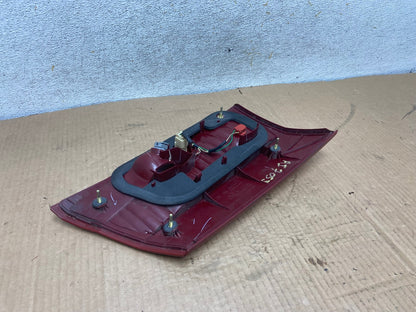 2004-2005 Toyota Sienna Right Passenger RH Side Inner Tail Light AI7053 LK4