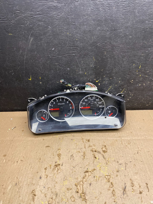 2010 Nissan Pathfinder Speedometer Cluster Gauge OEM U5596 DG0