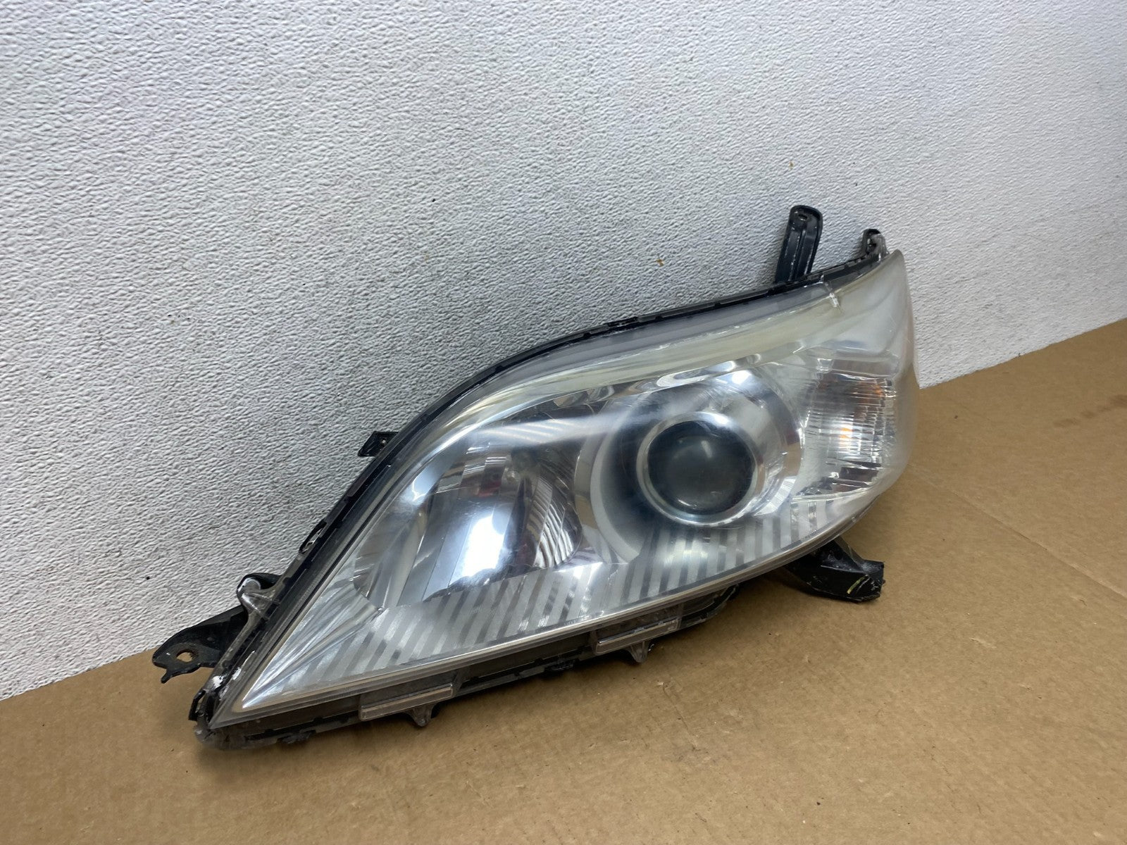 2011-2014 Toyota Sienna Left Driver LH Halogen Headlight AF9499 DW2