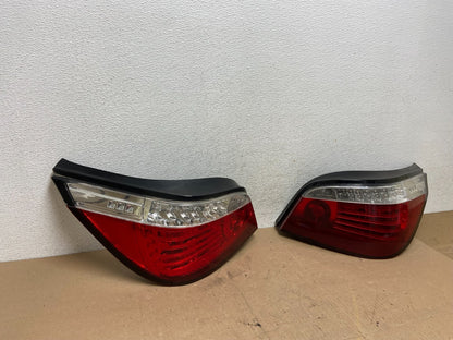 2008 2009 2010 BMW 5 525i 530i Left+Right Set Tail Side Light AE6802 DG2