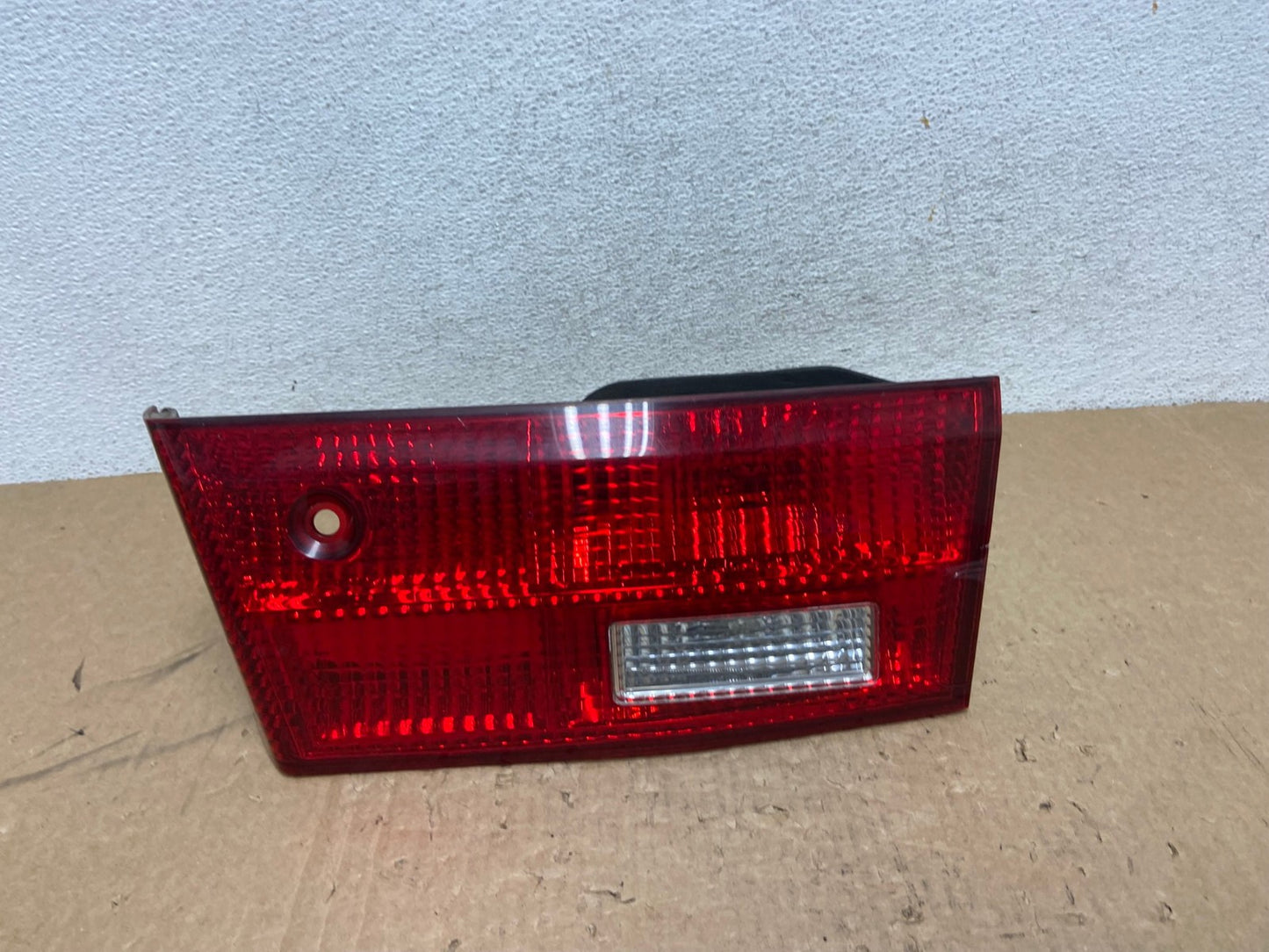 2005 Honda Accord Sedan Right Passenger Inner Tail Light AG1086 LK0