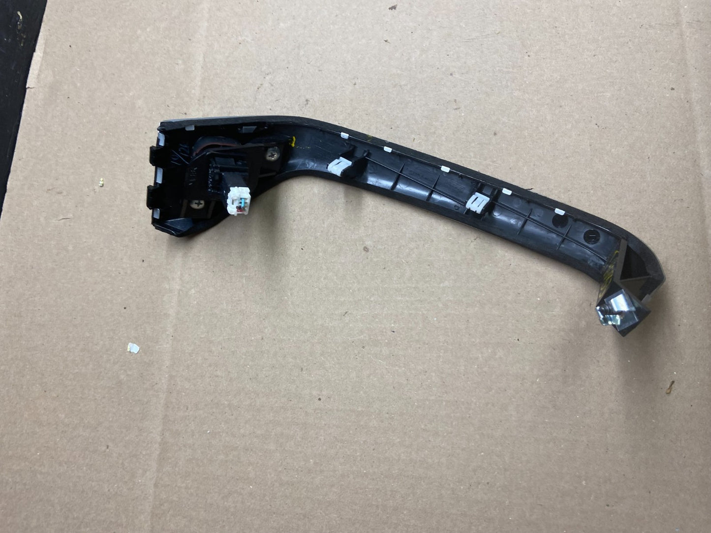 2009-2010 Nissan Murano Dash Trim Panel With Hazard Buttom Switch OEM t9083 DG3
