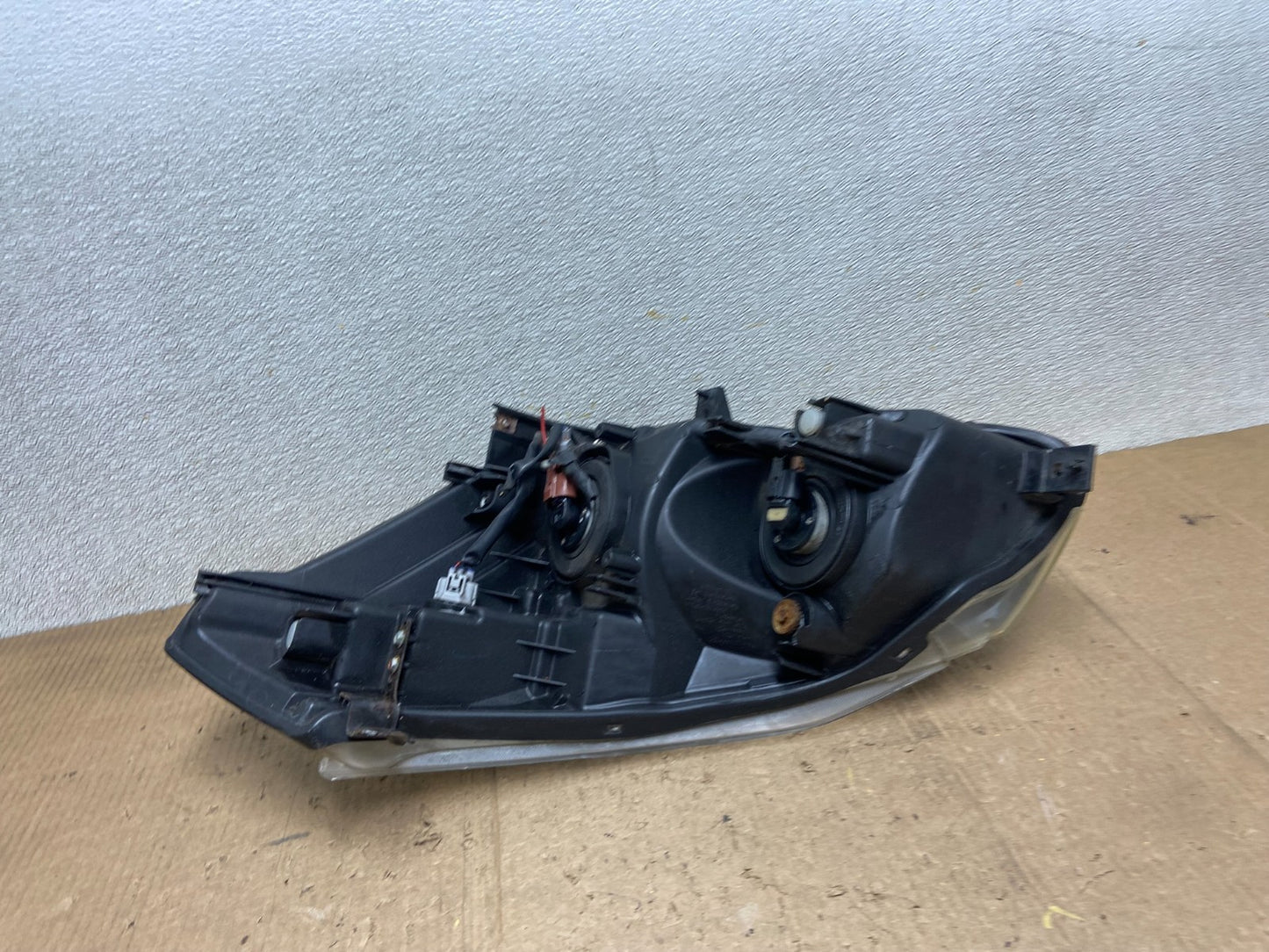 2004 to 2009 Nissan Quest Right Passenger RH Black Headlight AA7098 DW5