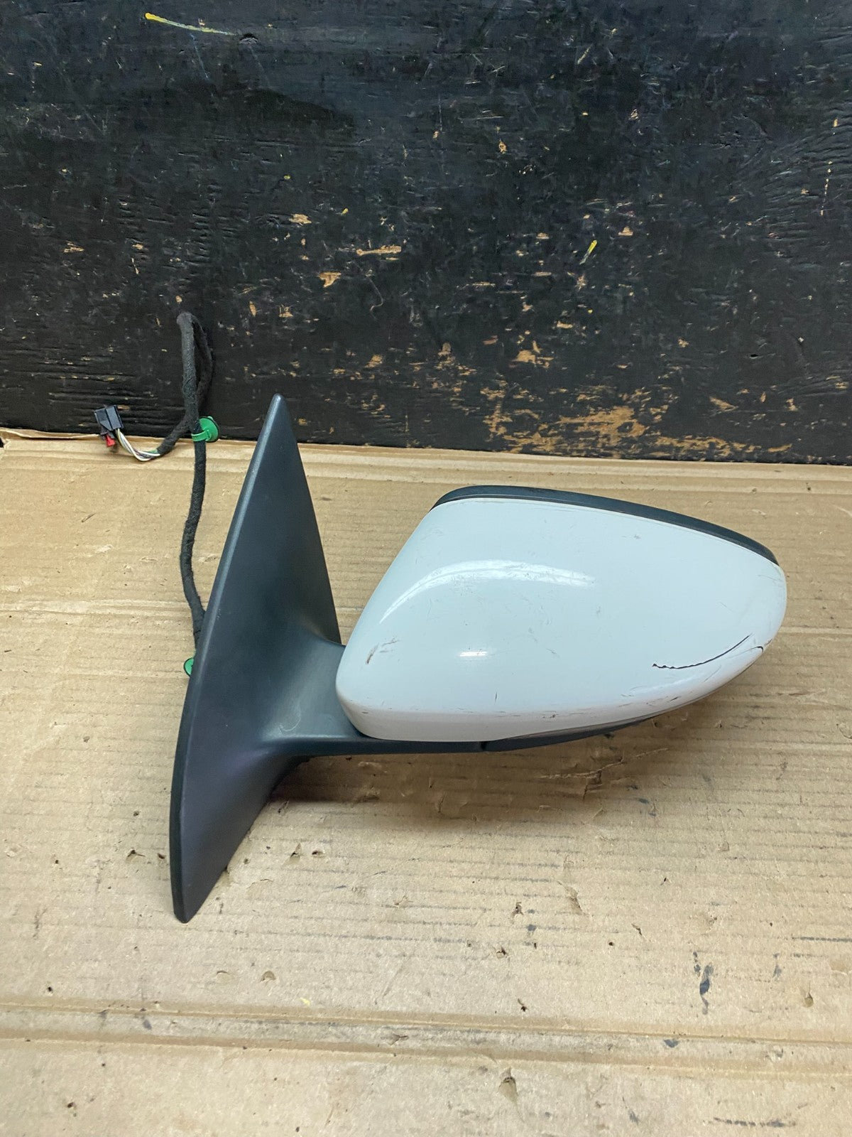 2009 to 2012 Volkswagen CC Left Driver LH Power Door View Mirror V2693 DG0