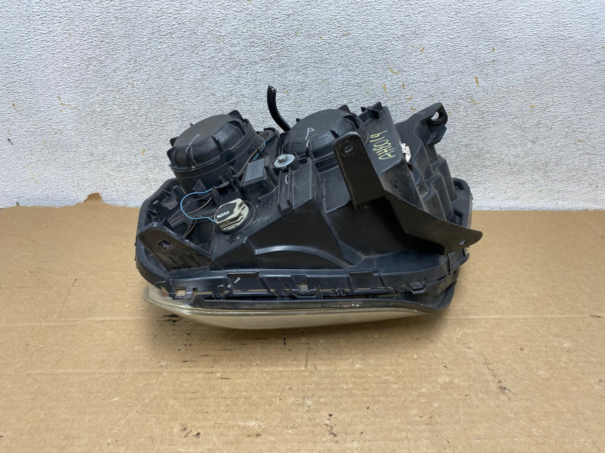 2010 to 2015 GMC Terrain Halogen Passenger Right Rh Side Headlight AH8019 LK4