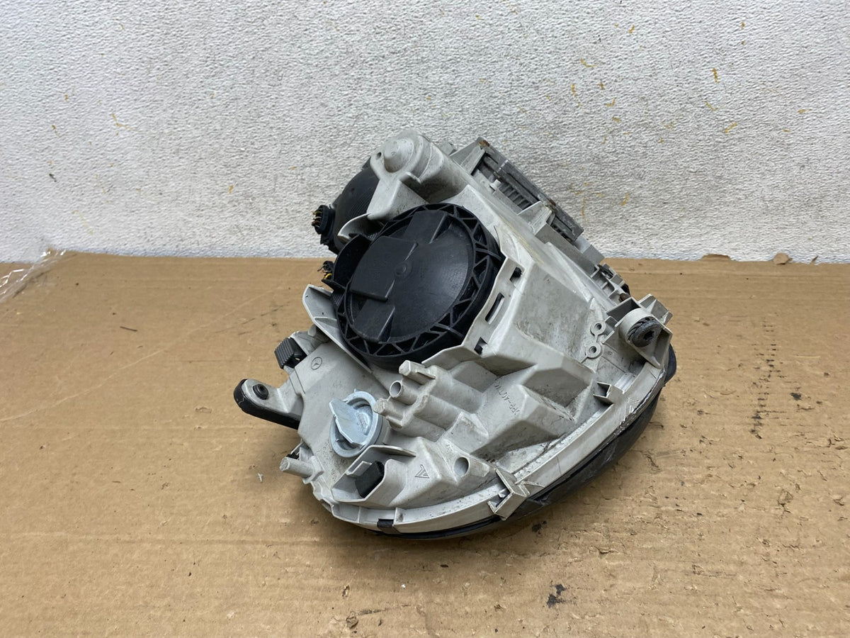 2001 to 2007 Mercedes W203 C Left Driver LH Side Xenon HID Xenon AH9219 DG6