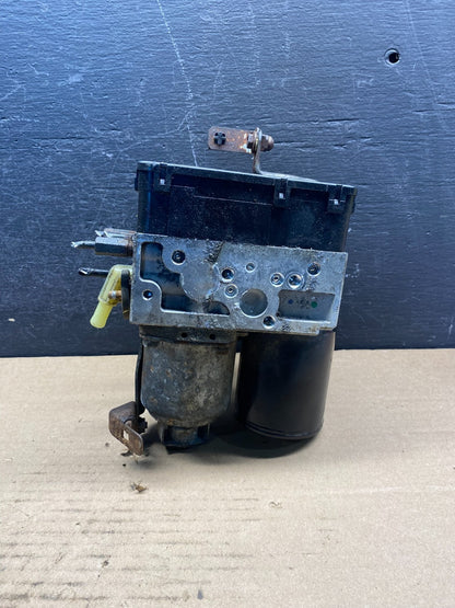 2004 - 2009 Toyota Prius ABS Brake Pump Anti Lock Module AE2235 DW2
