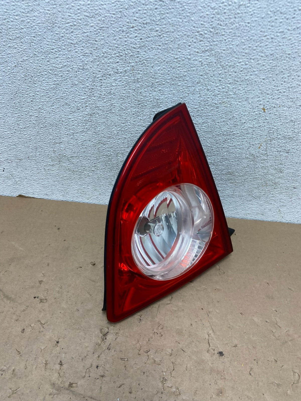 2008 - 2012 Chevrolet Malibu Left Driver Side Tail Light AG43232