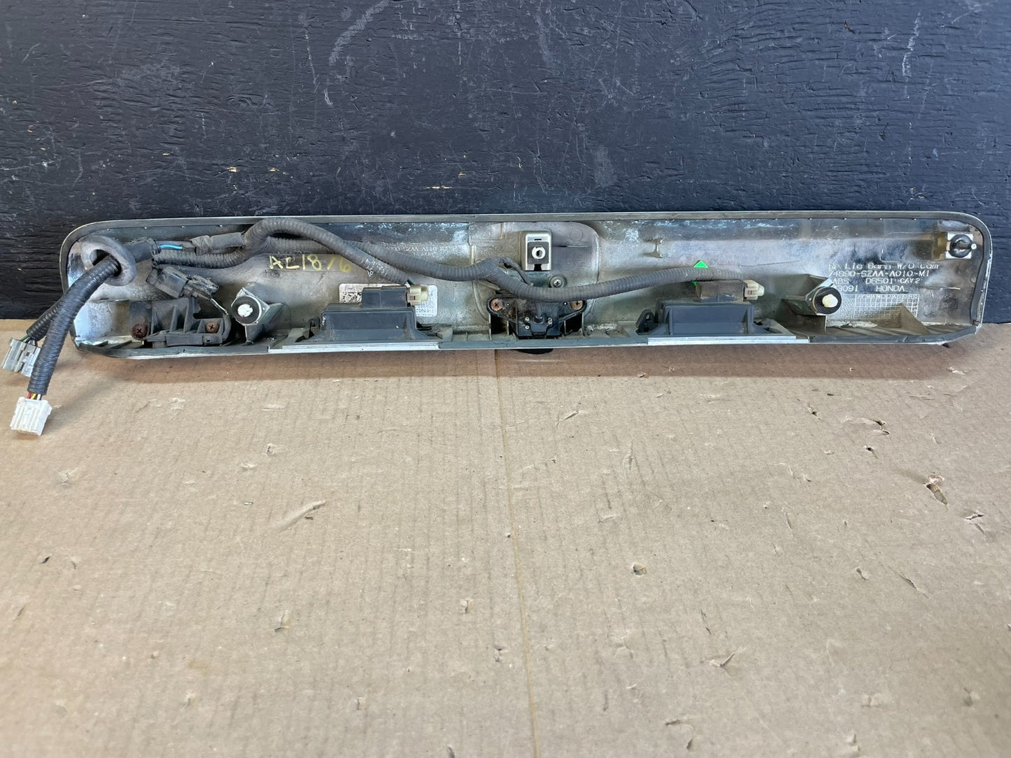 2009-2015 Honda Pilot Tailgate Trunk Handle Bezel Finish Molding Camera AC18764