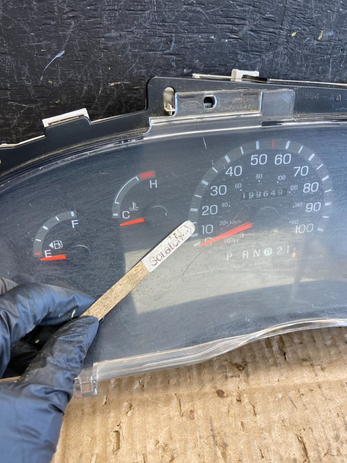 1997 to 2003 Ford E350 VAN Gauge Speedometer Cluster ad2028 DG2