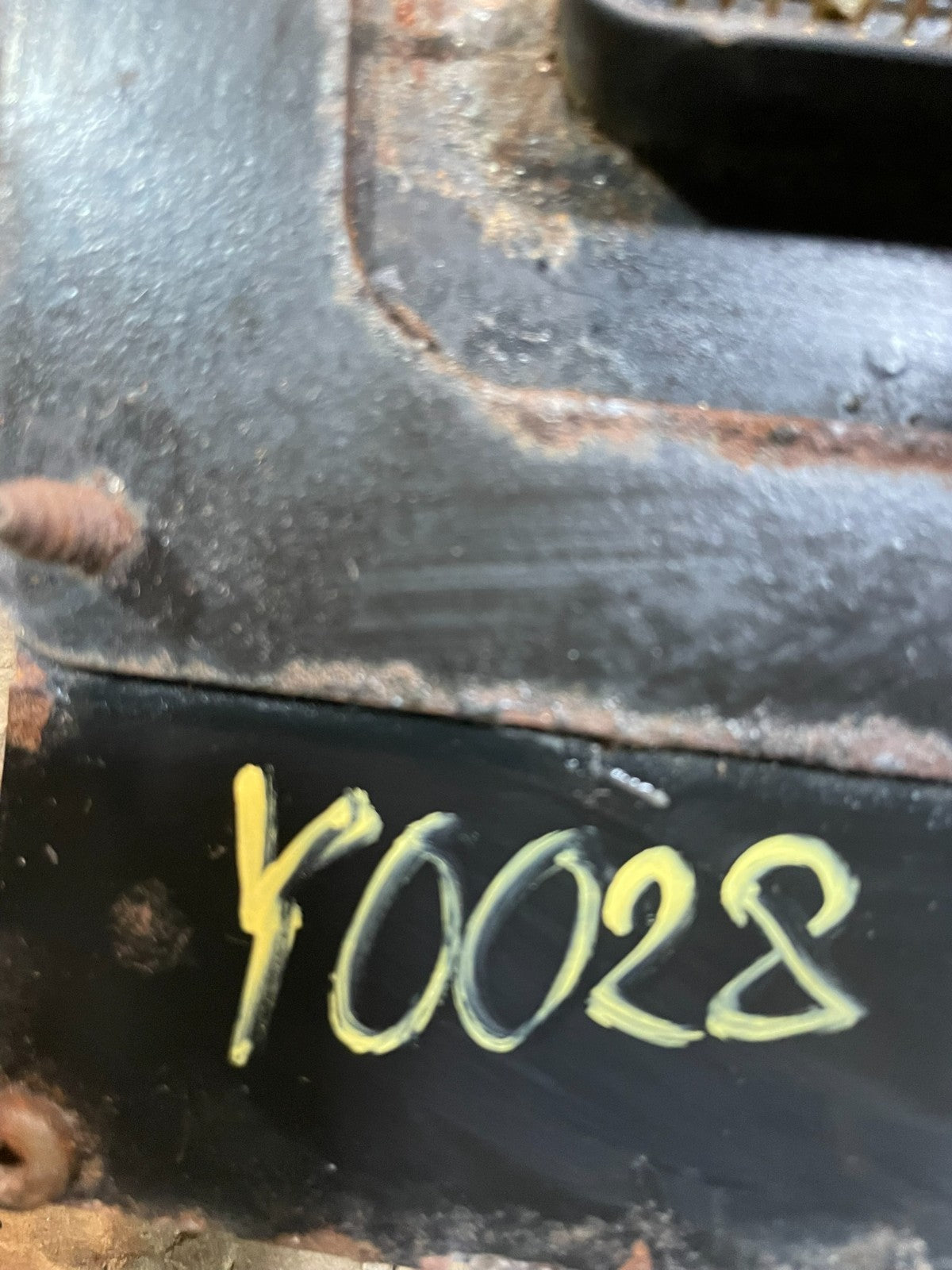 2005 Dodge  Sebring Engine Control Unit ECU Y0028 DG4