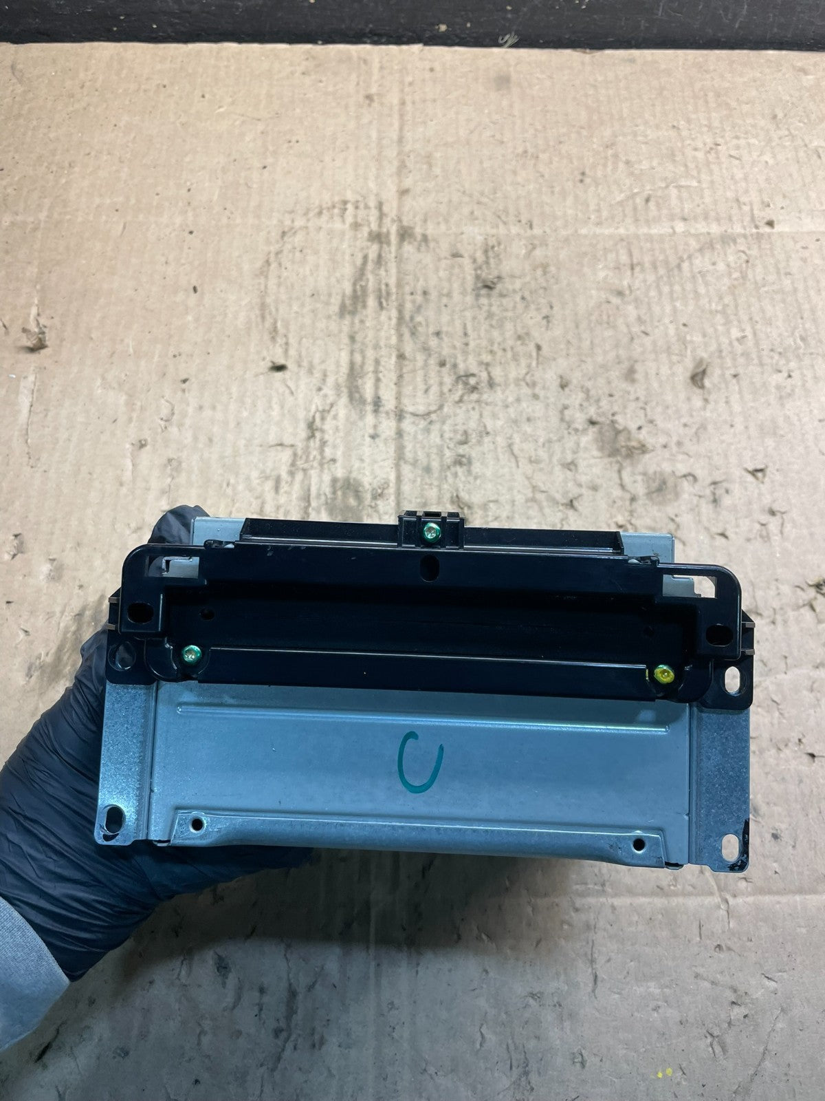 2011 - 2012 Dodge Journey Radio Info Media CD Player Unit OEM t7492 DG0