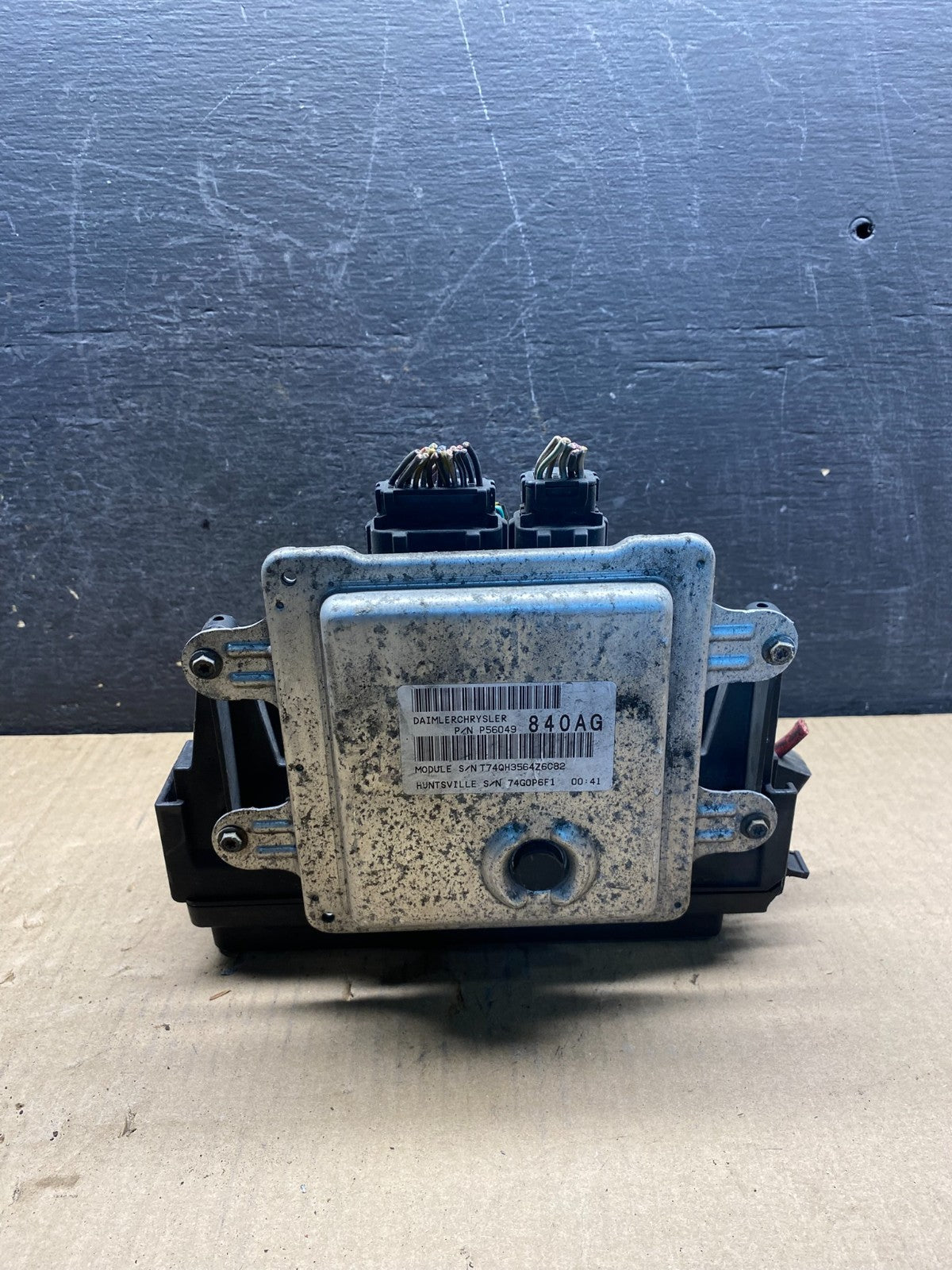 2005 Jeep Grand Cherokee Commander Fuse Box BCM Body Control Module Oe ag9720 DG4