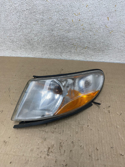 1999 to 2003 Saab 9-3 Front Left Driver LH Side Turn Signal AI2258 DW0