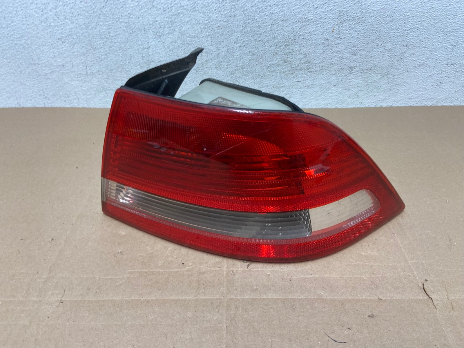 2003 to 2007 Saab 9-3 Right Passenger RH Side Tail Light AE4931 LK0