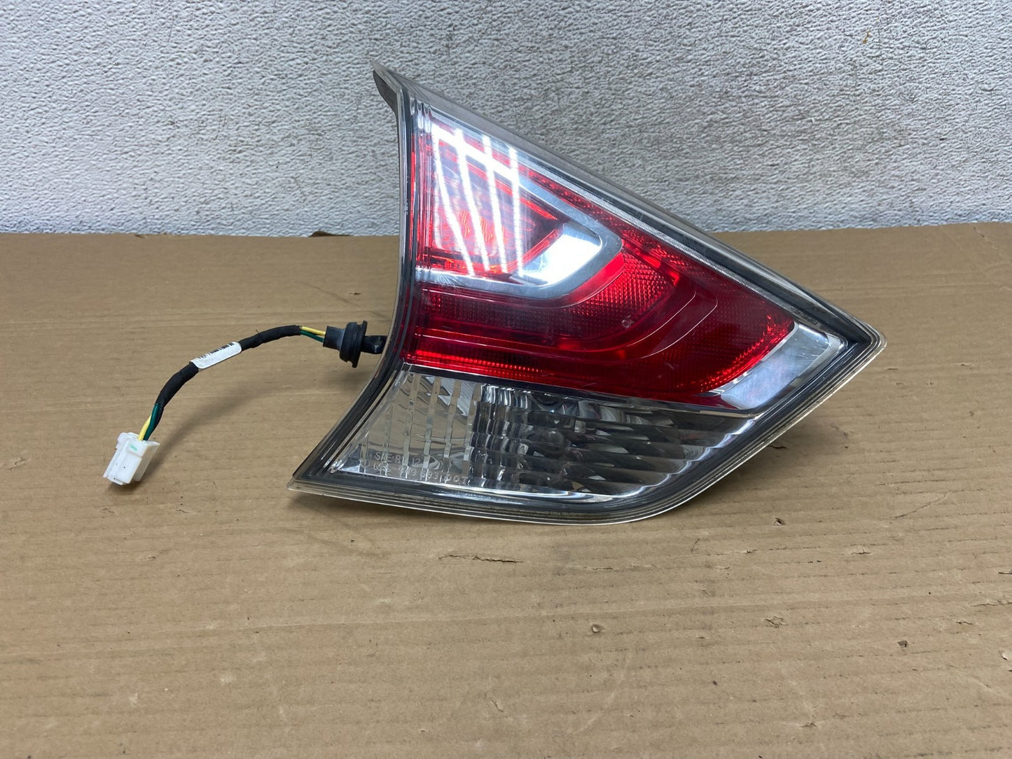 2014-2016 Nissan Rogue Left Driver LH Side Outer Tail Light Inner AG8893 DW0