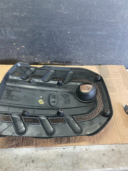 2007 to 2009 Kia Amanti Engine Motor Cover V6 Q0665 DG6