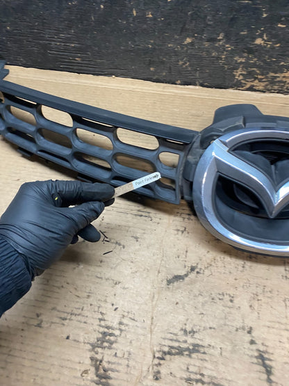 2007 to 2009 Mazda CX-7 Front Bumper Upper Grill Grille OEM V9386 DG4