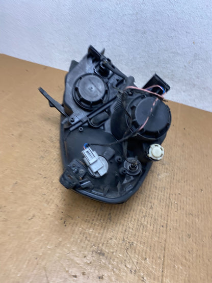2008-2012 Kia Sedona Left Driver Lh Side Headlight Halogen AE1471 DW9