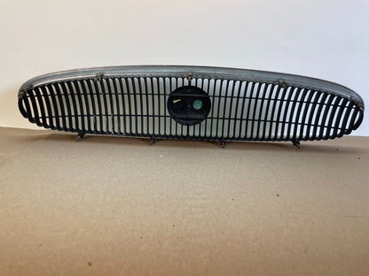2000 to 2005 Buick Lesabre Front Chrome Upper Grill Grille AG3001 DG3
