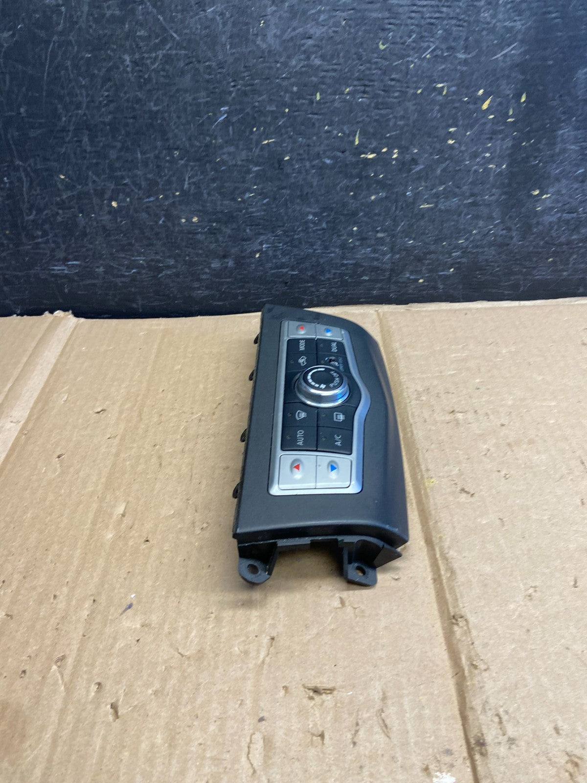 2009 - 2014 Nissan Murano AC Air Temperature Climate Control Panel AH5681 DG1