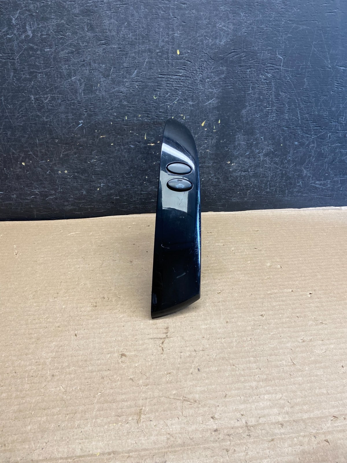 2004 to 2010 Toyota Sienna Left Side Climate Switches Bezel Trim AH3534 DG0