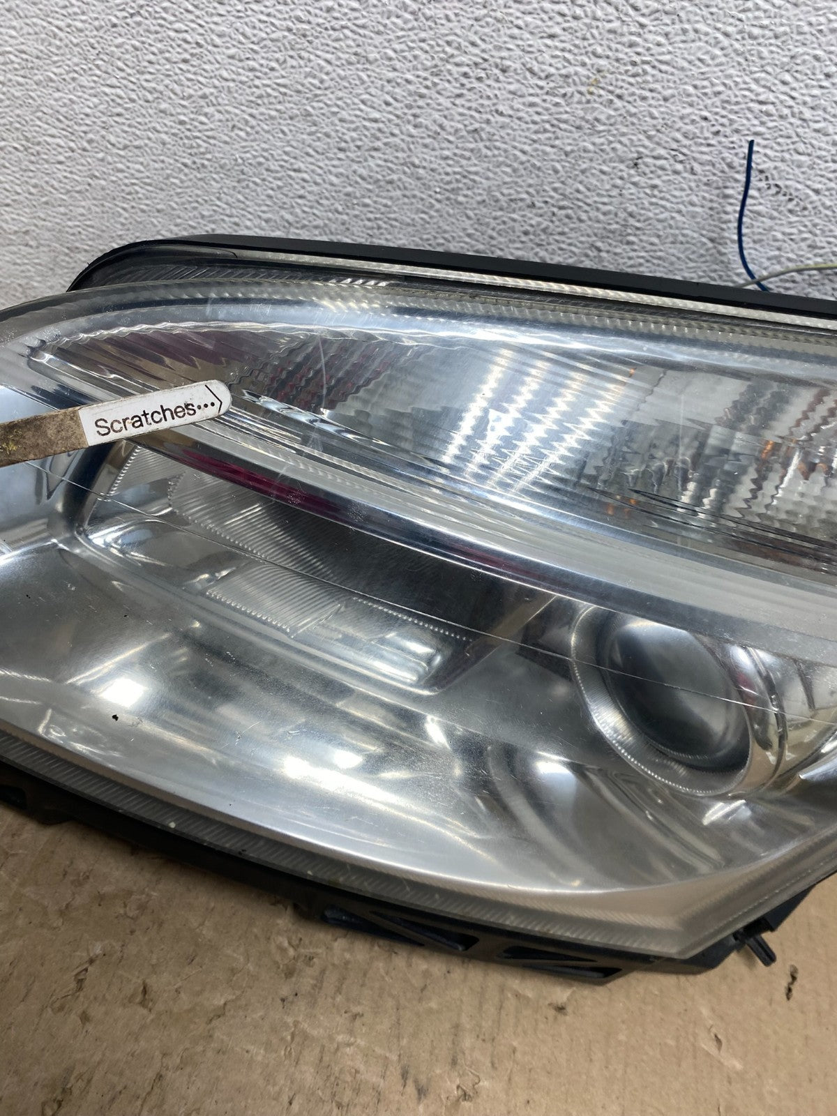 2006 to 2009 Mercury Milan Headlight Left Driver LH Halogen AE7122 DW3