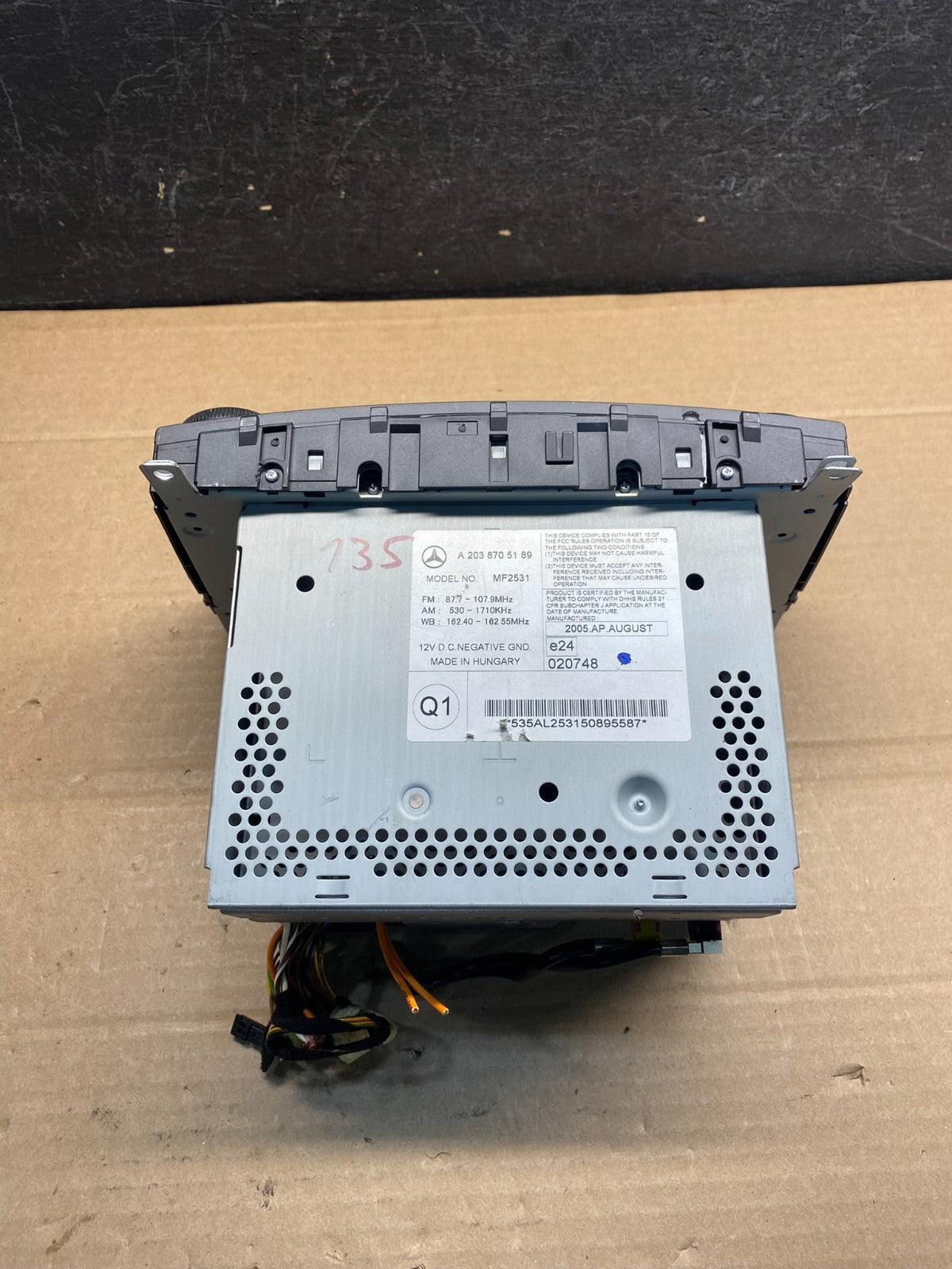 2005 2006 2007 Mercedes W203 C230 C240 Head Radio CD Player Stereo AE8162 DG4
