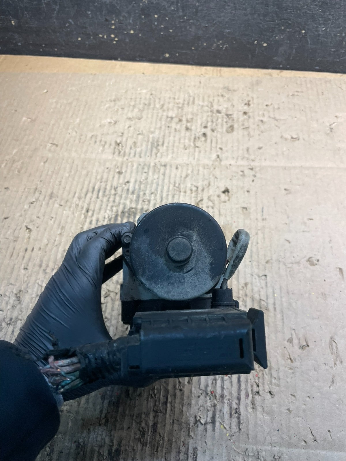 2004 2007 Ford E250 E350 Econoline Anti-Lock ABS Antilock Brake Pump u9120 DG5