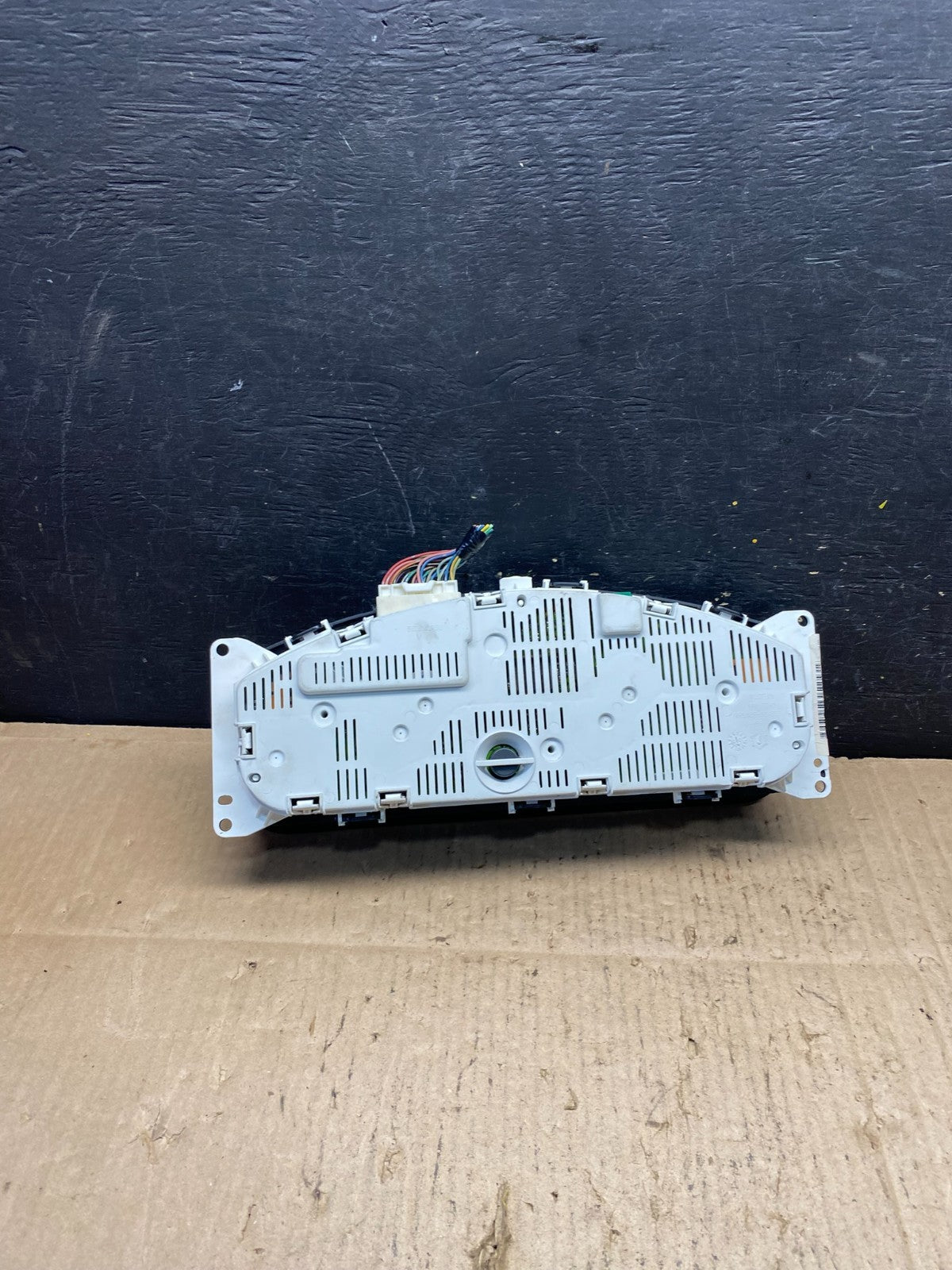 2007 Nissan Xterra Frontier Speedometer Cluster Gauge OEM P3550 DG4