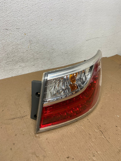 2010 2011 2012 Mazda CX-9 Right Passenger RH Tail Light AD7666 LK2