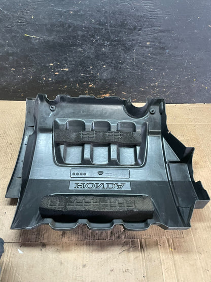 2005 to 2007 Honda Odyssey Black Engine Cover OEM T0275 DG4