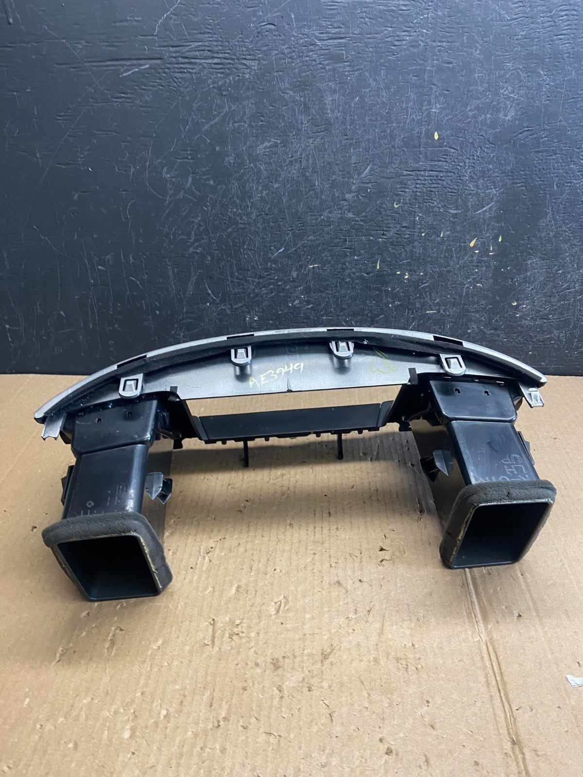 2013 to 2020 Nissan Pathfinder Center Dash Radio Trim Bezel Surround AE3949 DG3