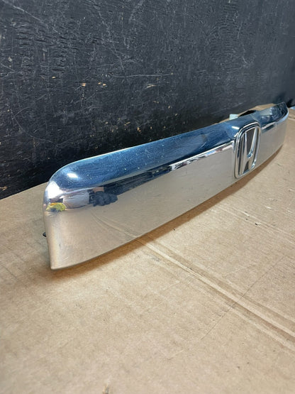 2009-2015 Honda Pilot Tailgate Trunk Handle Bezel Finish Molding Camera AE84572
