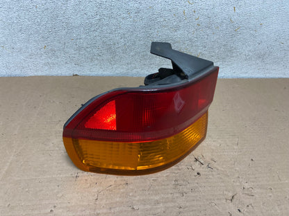 2002 2003 2004 Honda Odyssey Left Driver LH Side Tail Light AI0983 LK2