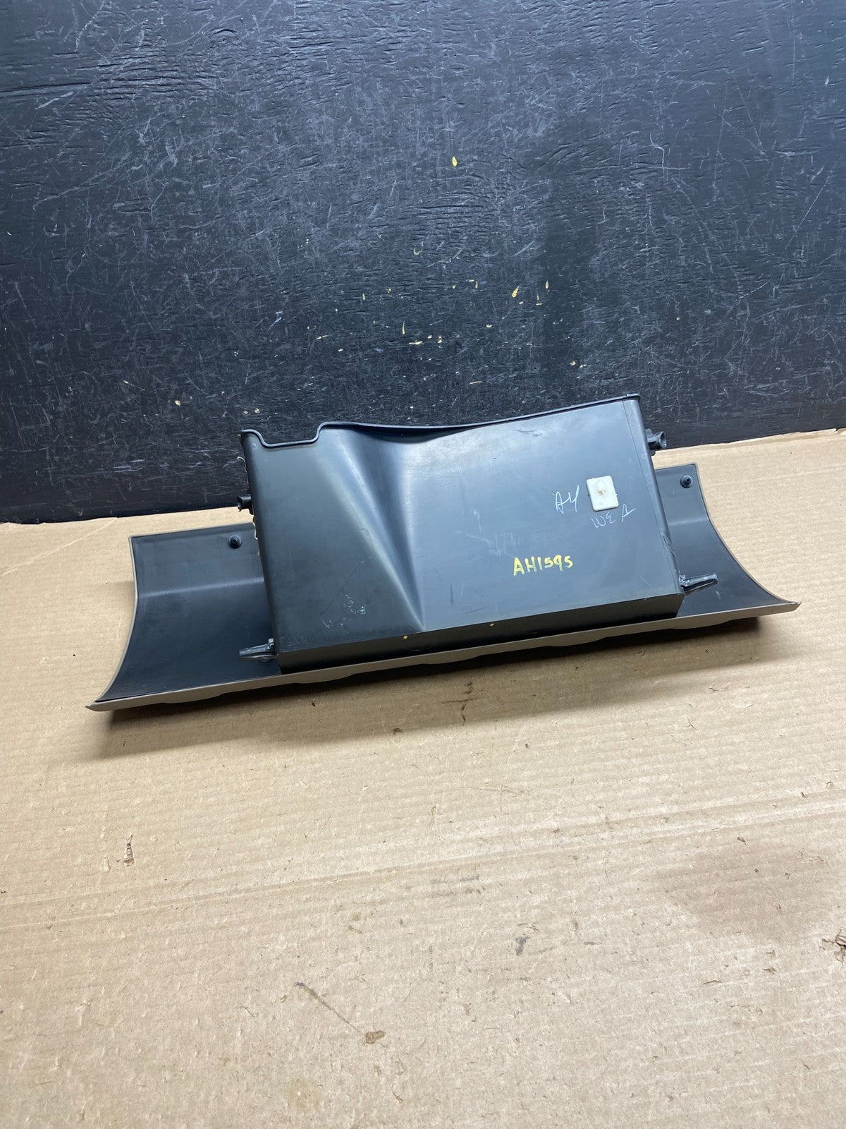 2008 to 2012 Nissan Xterra Front Right Passenger Storage Glove Box AH1595 DG4