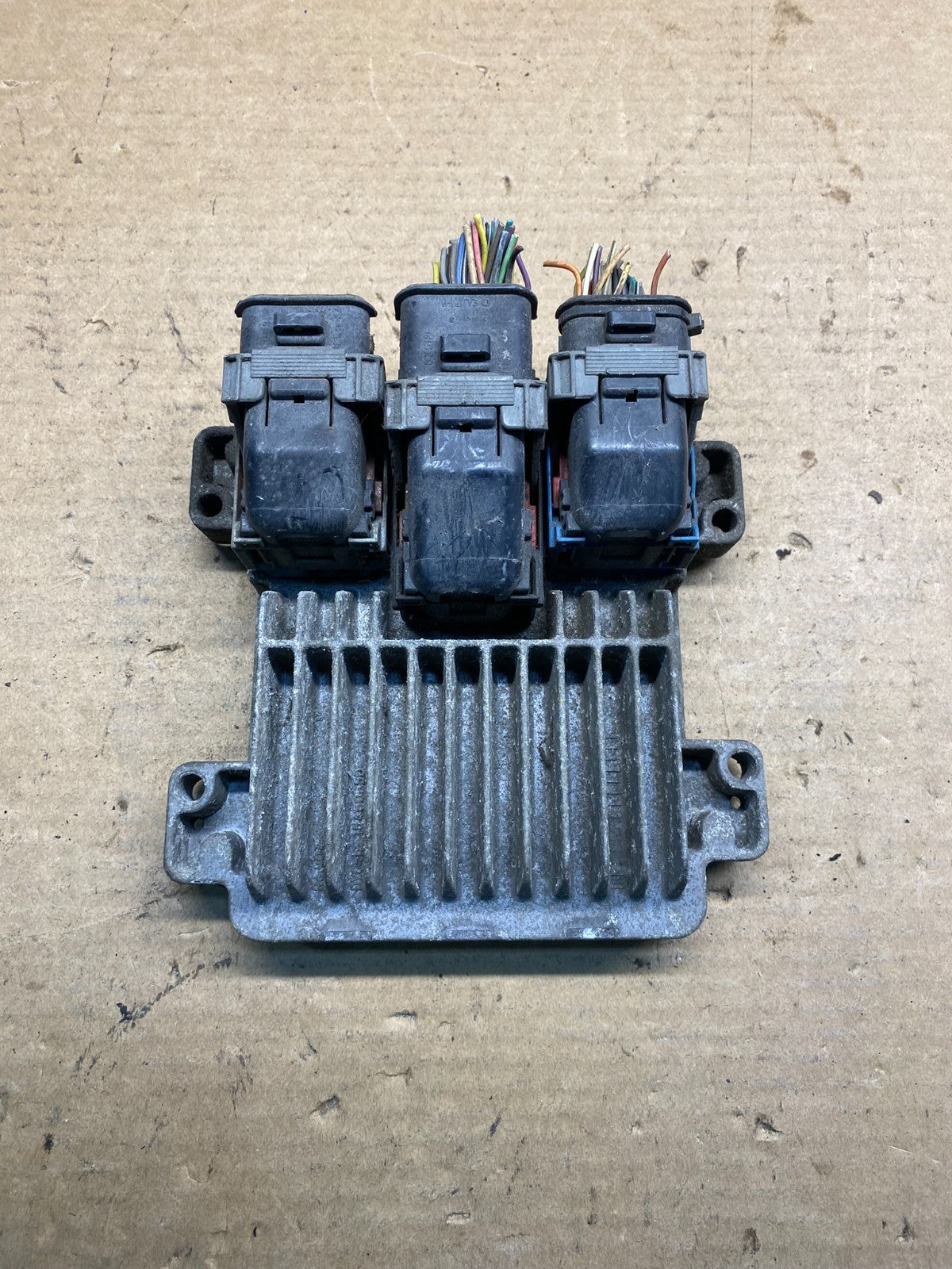 2006 GMC Envoy Silverado Engine Computer ECU ECM Module ae0016 DG0