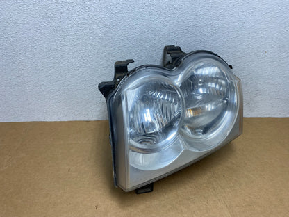 2005-2007 Jeep Grand Cherokee Left Driver LH Halogen Headlight AD4462 DW2