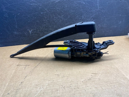 2011 to 2019 Ford Explorer Rear Windshield Wiper Motor ad7523 DG3