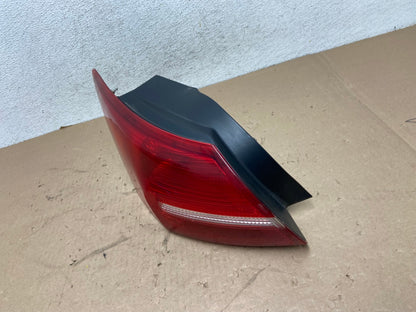 2015 - 2018 Ford Focus Sedan Left Driver LH Tail Light AG4266 LK1