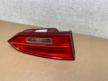 2013-2016 Hyundai Santa Fe Sport Left Driver LH Inner Tail Light P8059 DW1