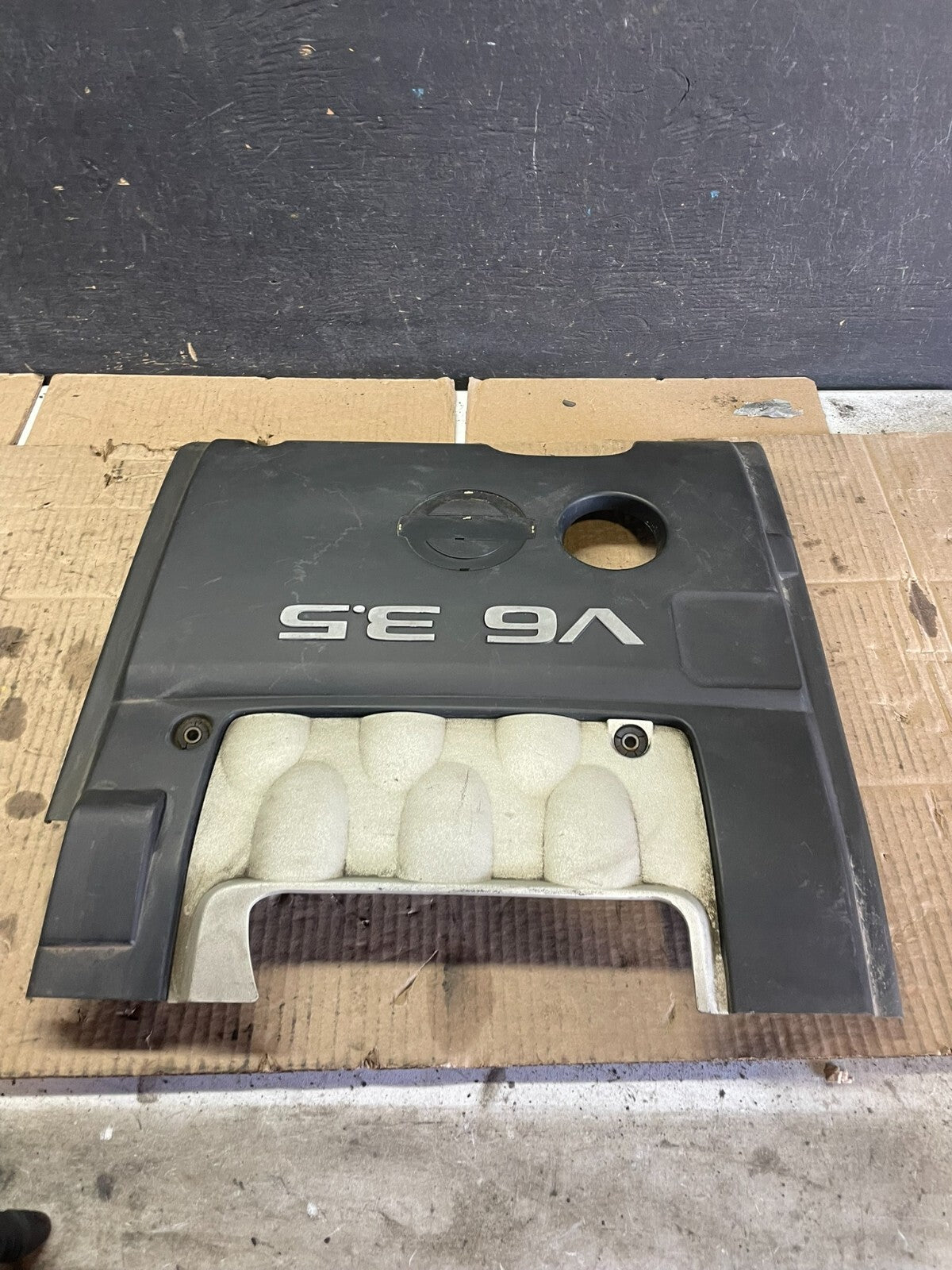 2004 to 2008 Nissan Maxima 3.5L Engine Motor Cover M2709 OEM DG1