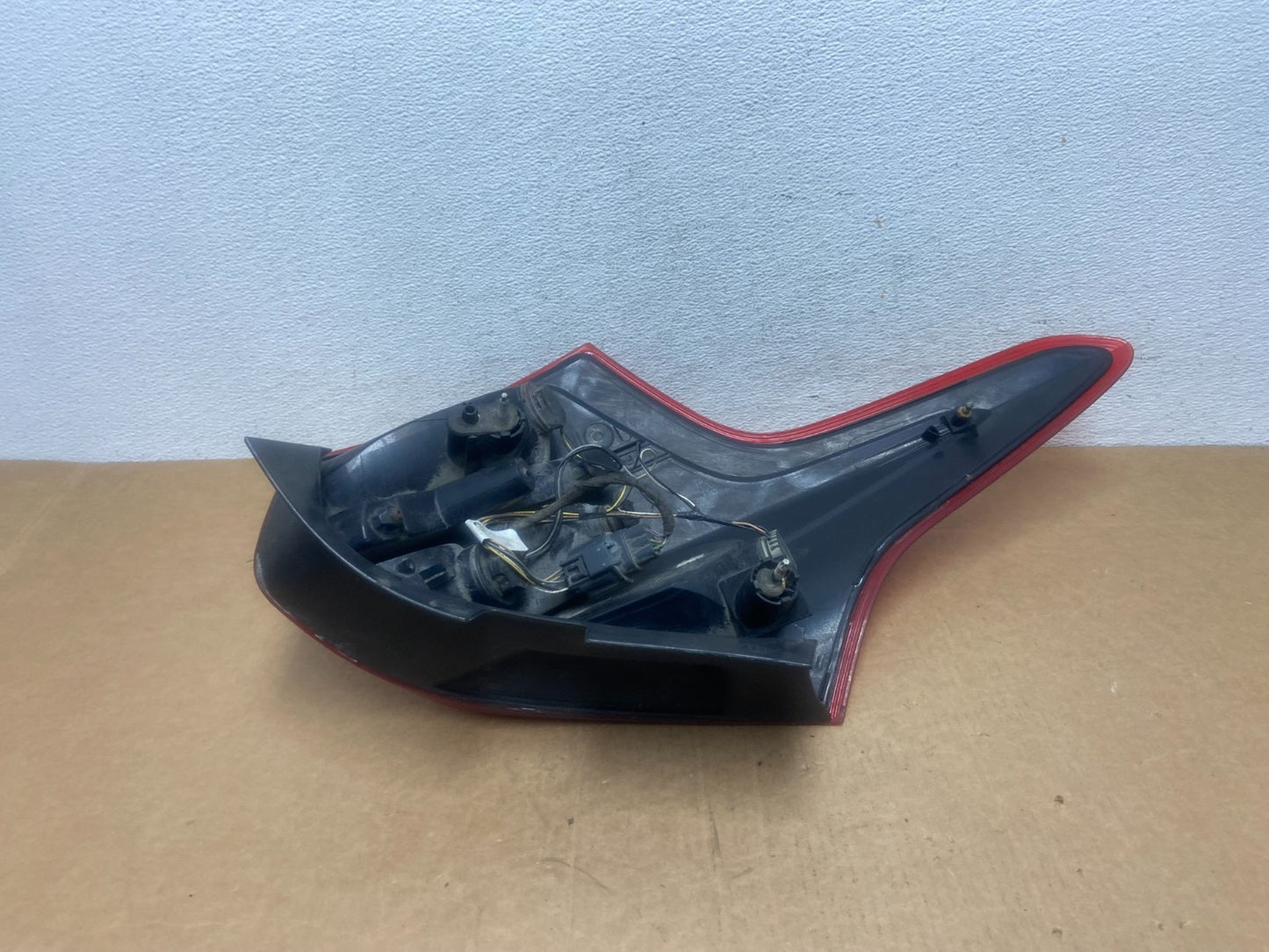 2012-2014 Ford Focus Hatchback Right Passenger Side Rh Tail LIght AD6014 DW4