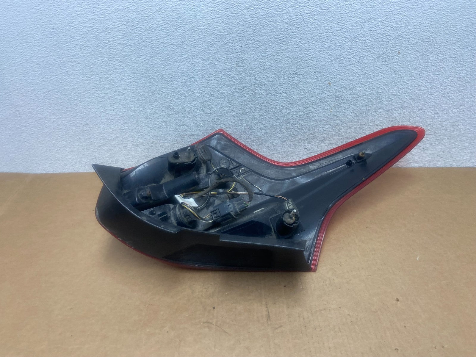 2012-2014 Ford Focus Hatchback Right Passenger Side Rh Tail LIght AD6014 DW4