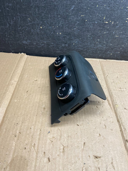 2011-2014 Chrysler 200 Heater AC Climate Switch Temperature Control AI2772 DG1