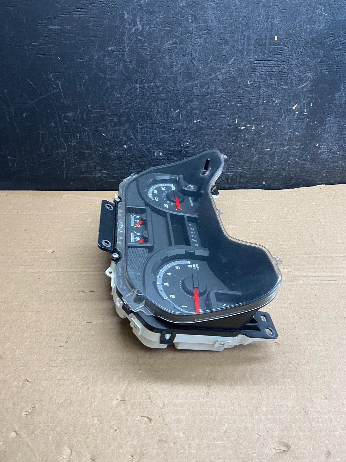 2011 2012 2013 Ford E150 E250 E350 VAN Gauge Speedometer Cluster af2478 DG1
